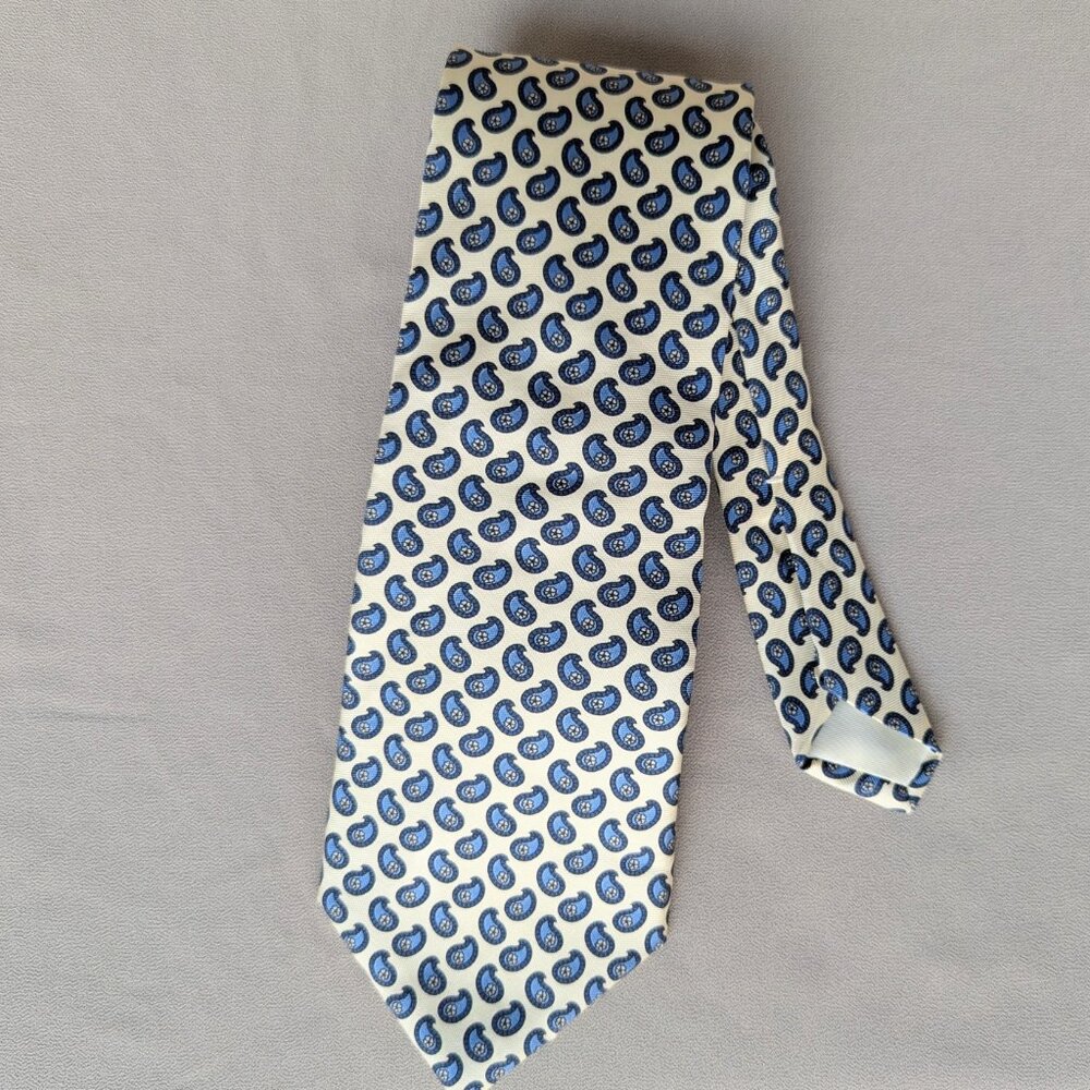 Bert Pulitzer  Necktie 100% Silk  Paisley  Made in USA